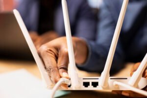 Read more about the article Internet Dedicated Bukan Jaminan Cepat? Wireka Teknologi Ungkap Masalah Umum di Pangandaran