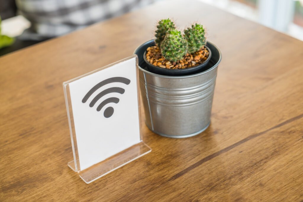 Tingkatkan Omzet Bisnis Anda: Solusi Terbaik WiFi untuk Cafe di Pangandaran